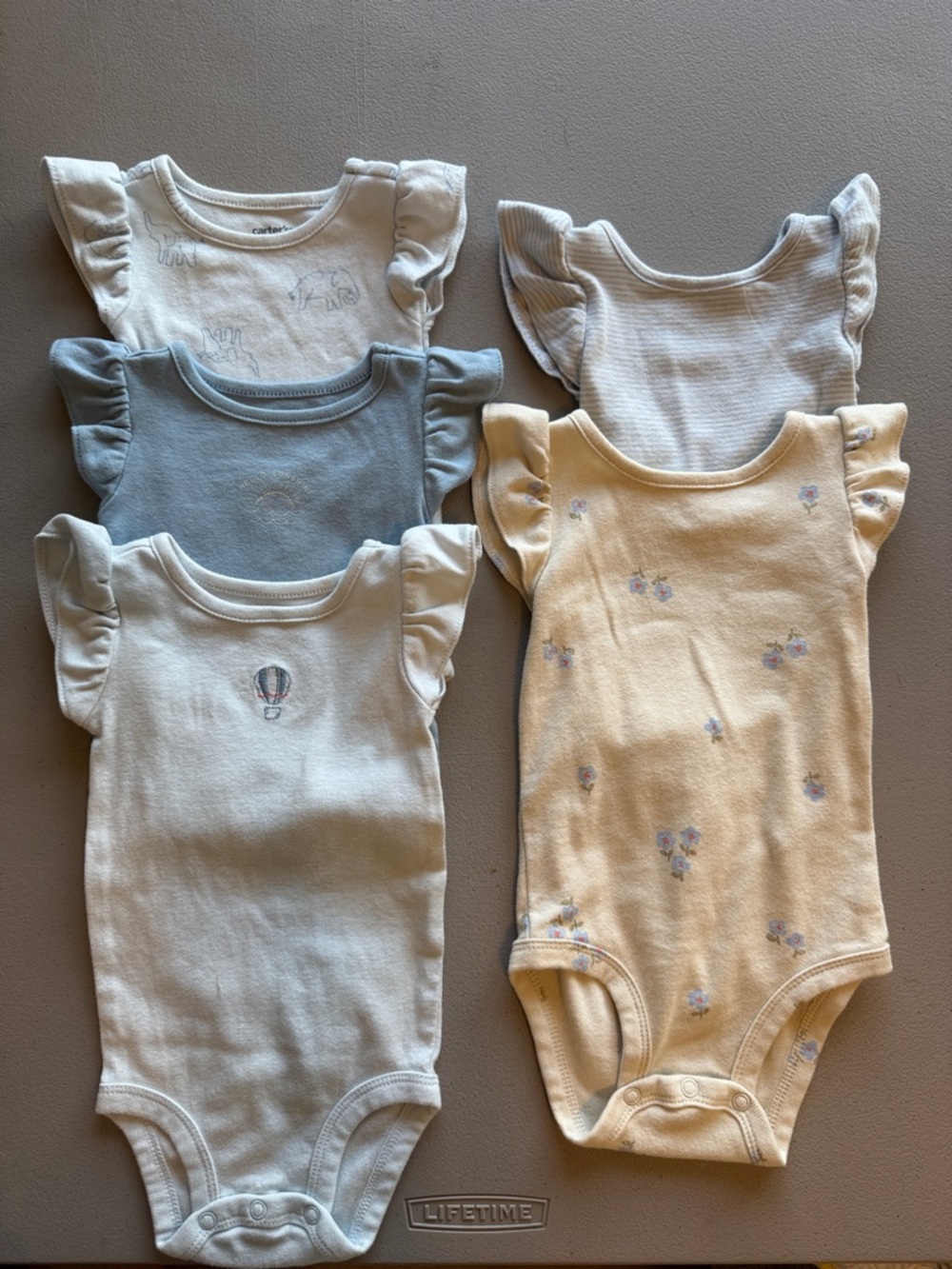 Carters Onesies 6M Cotton